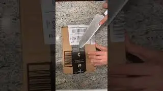 Unboxing Stranger Things Dustin Funko Pop!