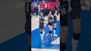Melissa Vargas ve Zehra G&uuml;neş ma&ccedil; &ouml;n&uuml; rit&uuml;eli😂❤️ #melissavargas #vargas #volleyball #sports #funny