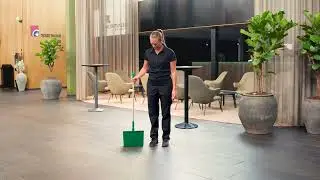 US only - Compact Lobby Dustpan 5658x. How to Open and Close