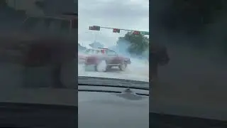 Cutlass Burnout At Red Light 🚨