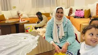 فرحتنا كبيرة بنتنا جات الأولى فالمؤسسة وشاركنا الفرحة مع عكوزتي ولوستي يا لالة