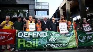 Britain faces severe rail disruption as strikes resume &bull; FRANCE 24 English