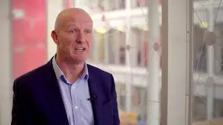Oracle Linux Review (CTO Fujitsu: Ian Leath)