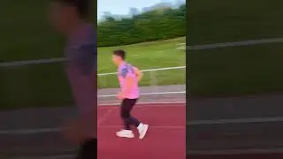 UpBack High Knees