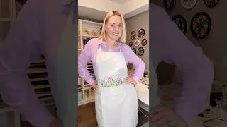 My new project 🪡🌷Embroidered Apron #creativecrafting #embroiderydesign #handembroidery #flosstube