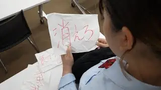 ある日突然親友に裏切られてしまったJK