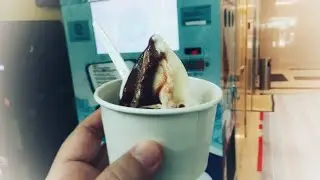 Soft Served Ice Cream Vending Machine