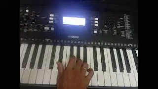Tarpa Music //play on piano keyboard //ucha narlina zad song//tarpa loops xps 10 and xps 30 play