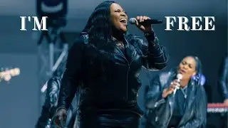 I'm Free | Tasha Cobbs Leonard (official lyric video)