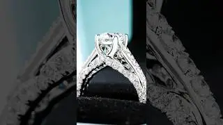 White Gold Vs Platinum Engagement Rings 💍 #engagementring #engagementrings #ringshopping #rings