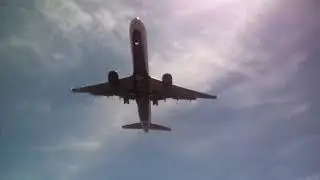 Overhead Aircraft: 757 Pride Day