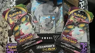 (ASMR) Pok&eacute;mon Champions path and Vivid Voltage Opening! (Great pulls?)