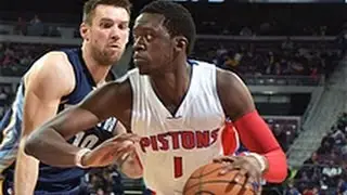 Reggie Jackson Dishes Career-High 20 Assists in Big Win
