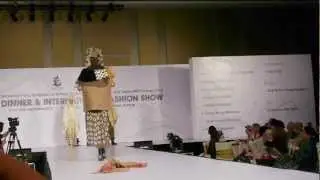 Edric Ong Collection at the WEFT Fashion Show, Kuching Sept 29, 2012.mov