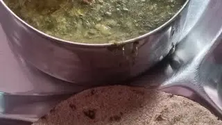 देसी स्टाइल खाना चना का साग और बाजरे कीरोटी#👍