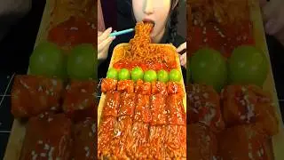 Yammy Gourmet Platter 👧😄 #shorts #food #mukbang #gourmet #eatingsounds #asmr #spicy #eating #yt