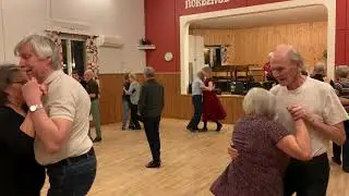 2 1 Mazurka fr&aring;n &Ouml;stmark