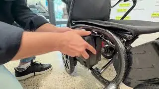 How to remove and install batteries in the CWU 11.5 kg wheelchair