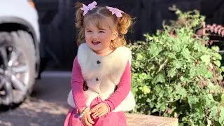 2 years old Christmas performance! #christmasmusic #christmas #family #toddlers #jinglebells 