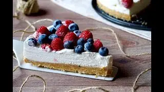 Torta Fredda al Mascarpone e Frutti di Bosco