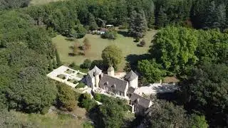 Ch&acirc;teau La Carri&egrave;re