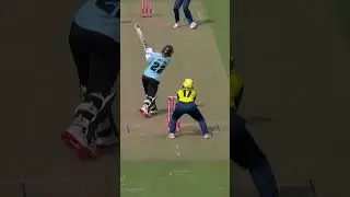 From the sweetest spot of Danni Wyatt-Hodge's bat. 🍭6⃣ #cricket #womencricket