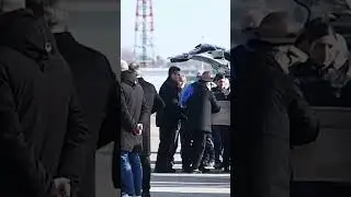 Milano, atterrate a Linate le salme delle vittime italiane della tragedia di Crans-Montana. Il dolor