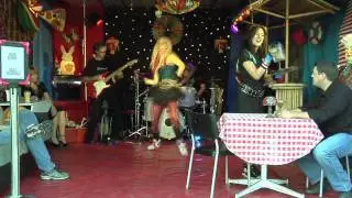 Flo's Diner - I Love You