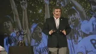 Transformando sue&ntilde;os en metas | Julio Gamarci | TEDxPuertoSanchez