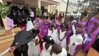Bamenda wedding car rental specialist by Cameroun Limousine 