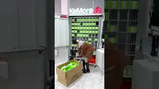 Automatic phone case printer vending,DIY phone case #vendingmachine #phonecase #startup #busineds