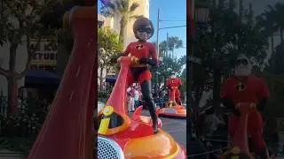Disney Characters On Autopilot 😂 #funny #disneyland #foryou #disneyworld #funnytime #show