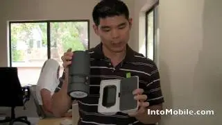 Unboxing Microsoft's Kin Two social network-savvy phone