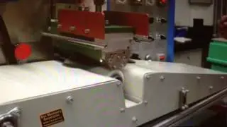 PUR Hot Melt Adhesive Top Down Rollcoater with Drive Belt  Sheet Feeder