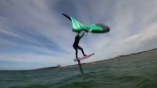 SURFERS WING FOIL CLINIC 2022 MED HENNING NOCKEL