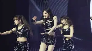 [Fancam 4K] tripleS msnz neptune Nien 트리플에스 니엔 - Fly Up [Beyond Beauty Showcase 251125]