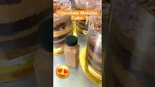 How to make chocolate cake😋 #easy #cakedecorating #fyp #fypシ #cake #shorts #chocolate #explore #bts