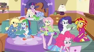My Little Pony Humans is at hiking