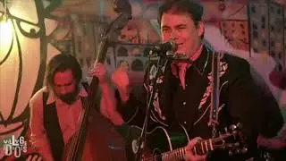Sean Burns & Lost Country - Sturdy Woman (Live at The Roslyn)