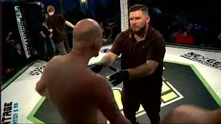 👊👀Jon Mixon vs Dakota Silas *Heavyweight MMA Fight* - Beatdown At The Beach 27