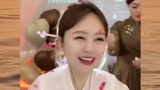 산다는건  홍진영 진진경
