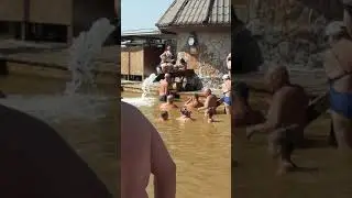 24 августа 2020 г.Obloi village, Kherson region, Ukraine. Healing hot spring