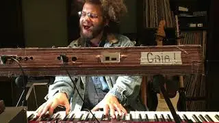 Medium Zach - Blaow!