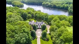 Sophisticated Backcountry Home in Greenwich, Connecticut | Sotheby's International Realty