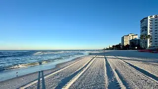Robb&rsquo;s Cold, New Year&rsquo;s Eve 2025 Morning Beach Walk at Vanderbilt Beach in North Naples, Florida