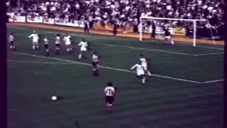 1975/76 Plymouth Argyle v Sunderland