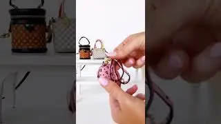 Tiny Purses