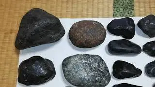 BLACK DIAMONDS  (  RARE )  VERY  VALUABLE  !