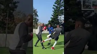 Anderson Silva can still enter the matrix 2vs1 spar #shorts #andersonsilva #ufc