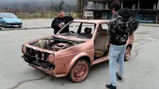 Crazy Race With Old Car